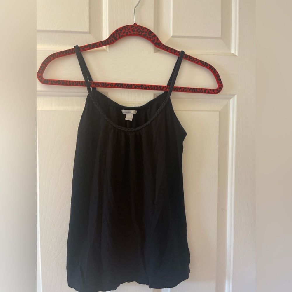 black tank top